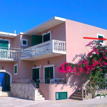 Manora One Bedroom Apartment *